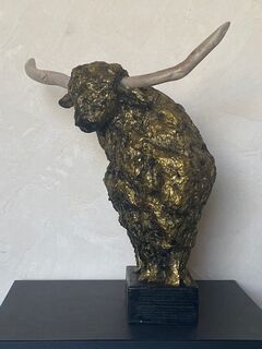 Sculpture "Golden bull" (2024)