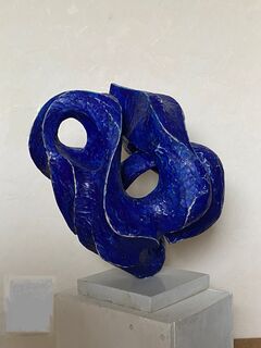 Skulptur "Das blaue Ohr" (2024)
